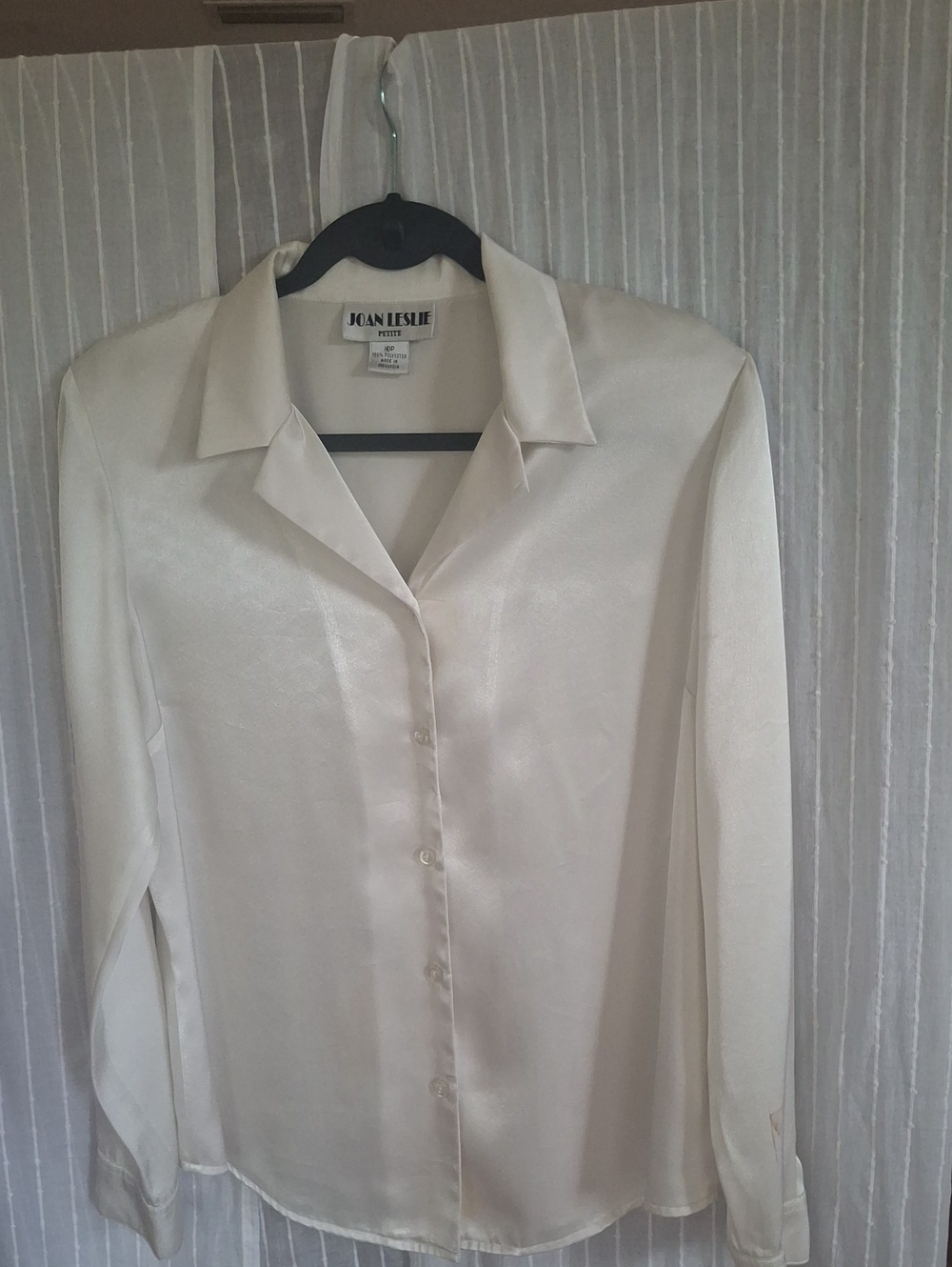 Vintage Joan Leslie Petite Ivory Liquid Satin Blouse 10P Notch Collar 90s